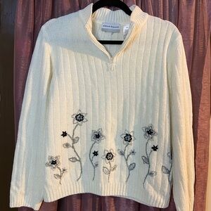 Vintage Alfred Dunner Women's Ivory Floral Embroidered Sweater